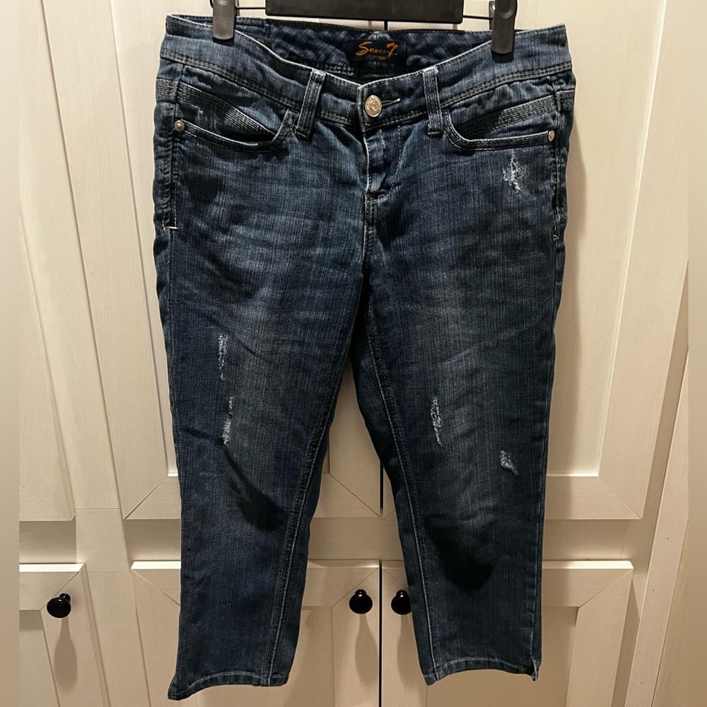 Seven size 4 womens Capri pants
